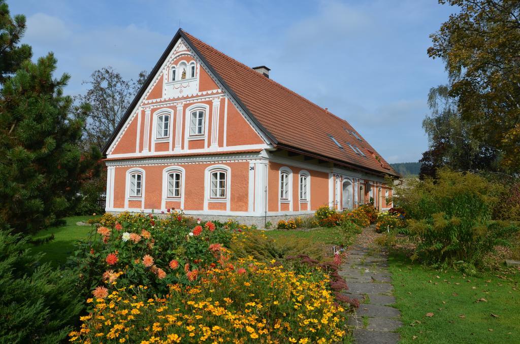 Apartmán Růžová chalupa u Šimánků Rtyne v Podkrkonosi Pokoj fotografie